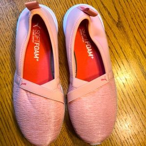 Puma soft foam plus slip on sneaker. Size 11